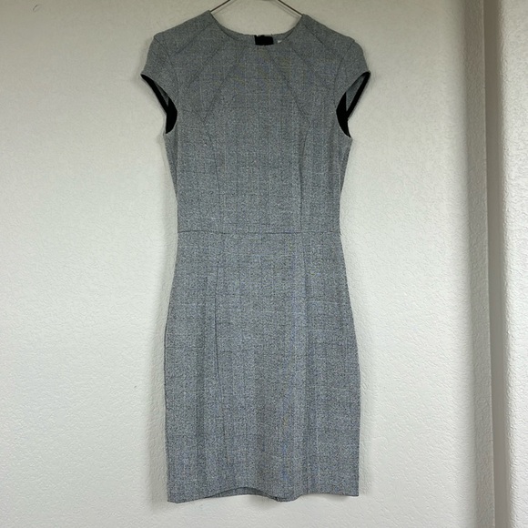 H&M Midi Dress - Picture 2 of 4